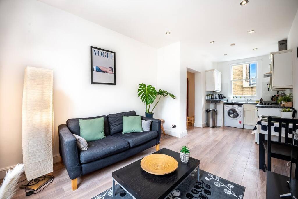Cosy Flat In Central Ldn Payment To The Host Apartment London Exterior photo
